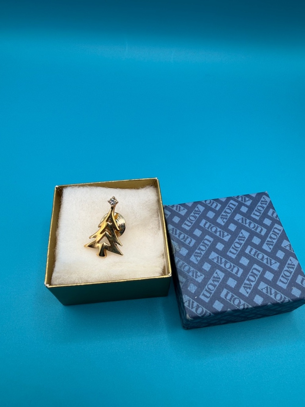 Vintage Avon Gold-Tone Christmas Tree Brooch with Clear Stone